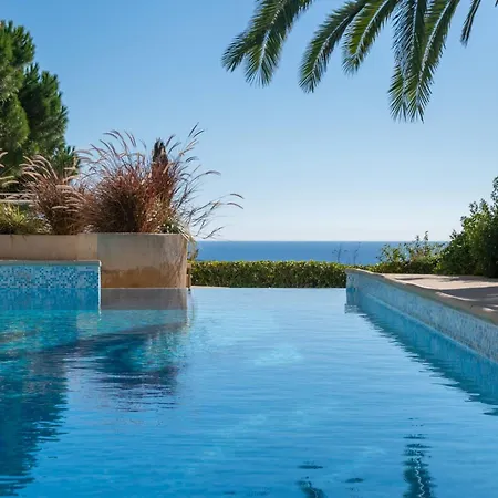 2-br Panoramic Views Floor Lejlighed Cannes