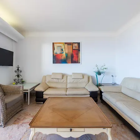 2-br Panoramic Views Floor Apartmán
