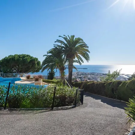 2-br Panoramic Views Floor *