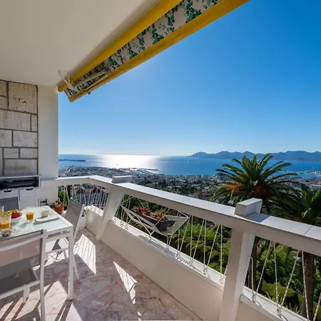 2-br Panoramic Views Floor *