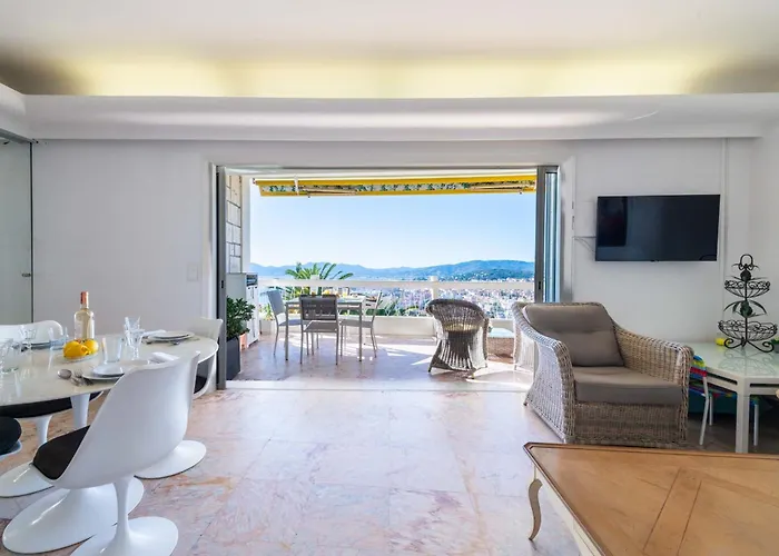 2-br Panoramic Views Floor Apartman Cannes