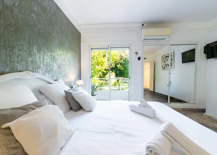 2-br Panoramic Views Floor * Cannes