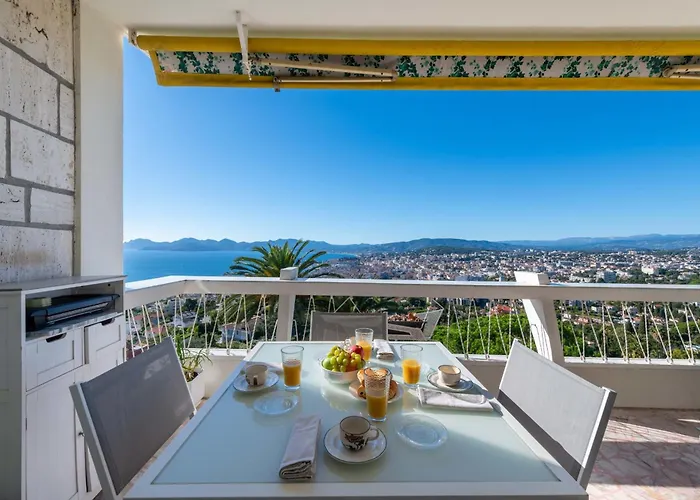 Apartment 2-br Panoramic Views Floor *